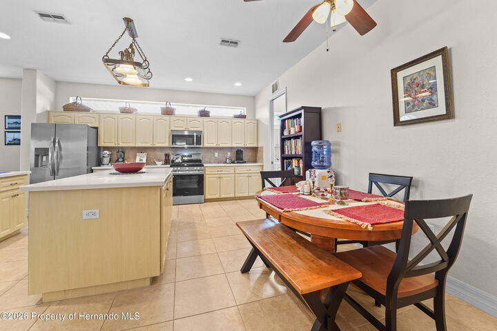 Property Photo:  4413 Caliquen Drive  FL 34604 