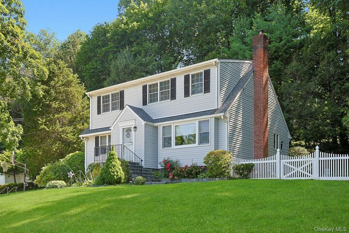 Property Photo:  328 Linda Avenue  NY 10532 