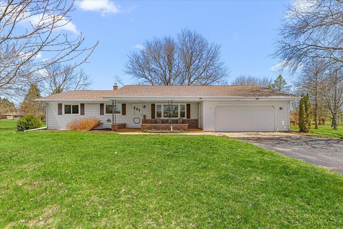 Property Photo: W6392 Judy Dr WI 53073