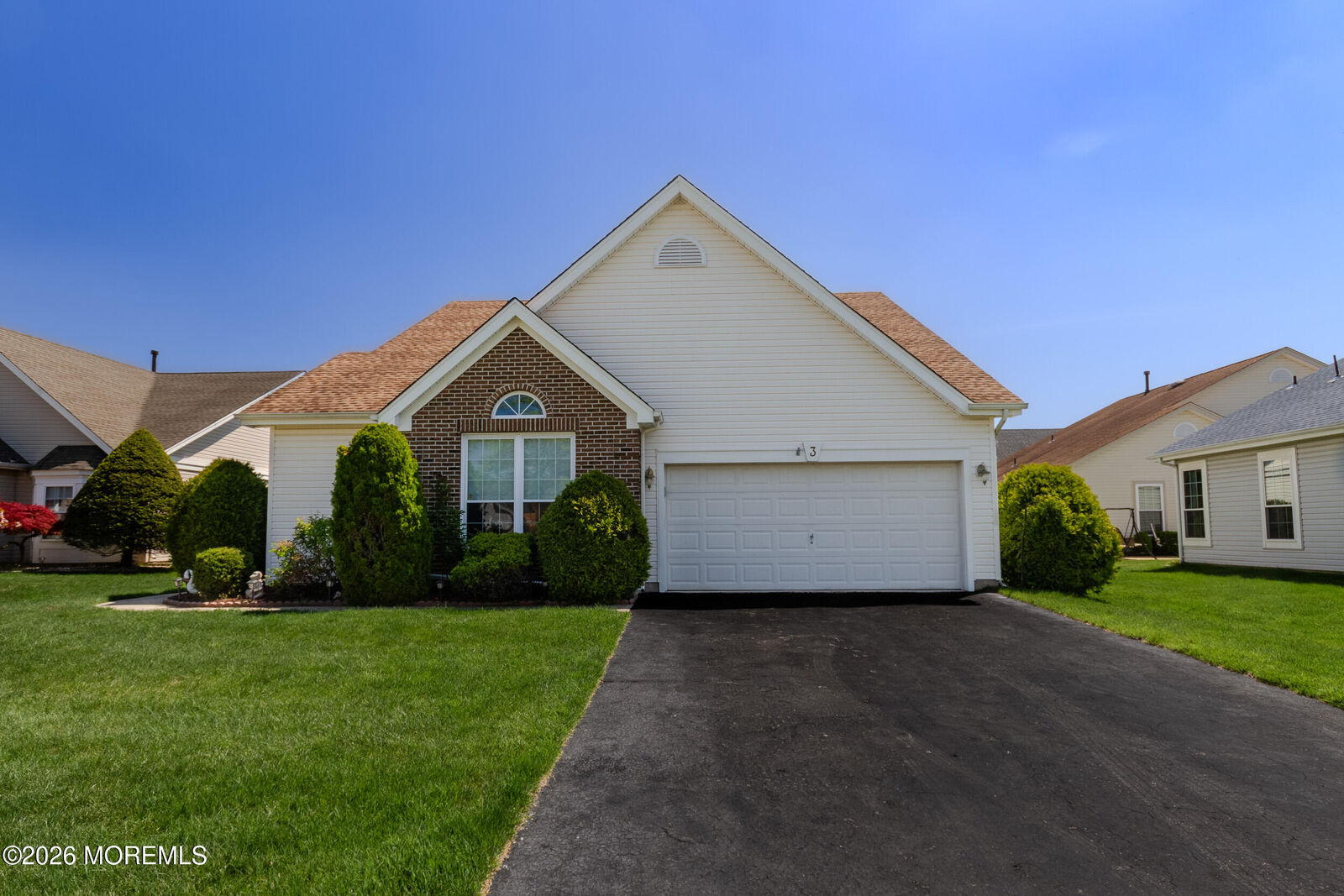 Property Photo:  3 Starfish Court  NJ 08721 