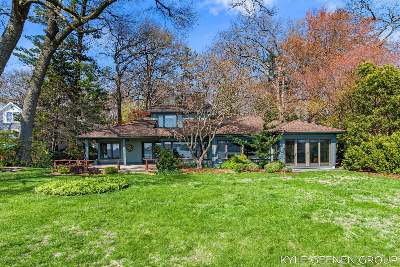 Property Photo:  1140 Marigold Lane  MI 49424 