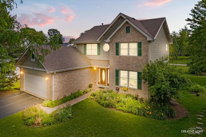 Property Photo: 78 Forestview Lane IL 60502