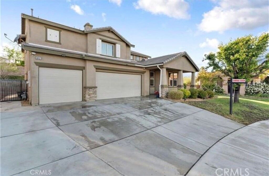 Property Photo:  38457 Anset  CA 93551 