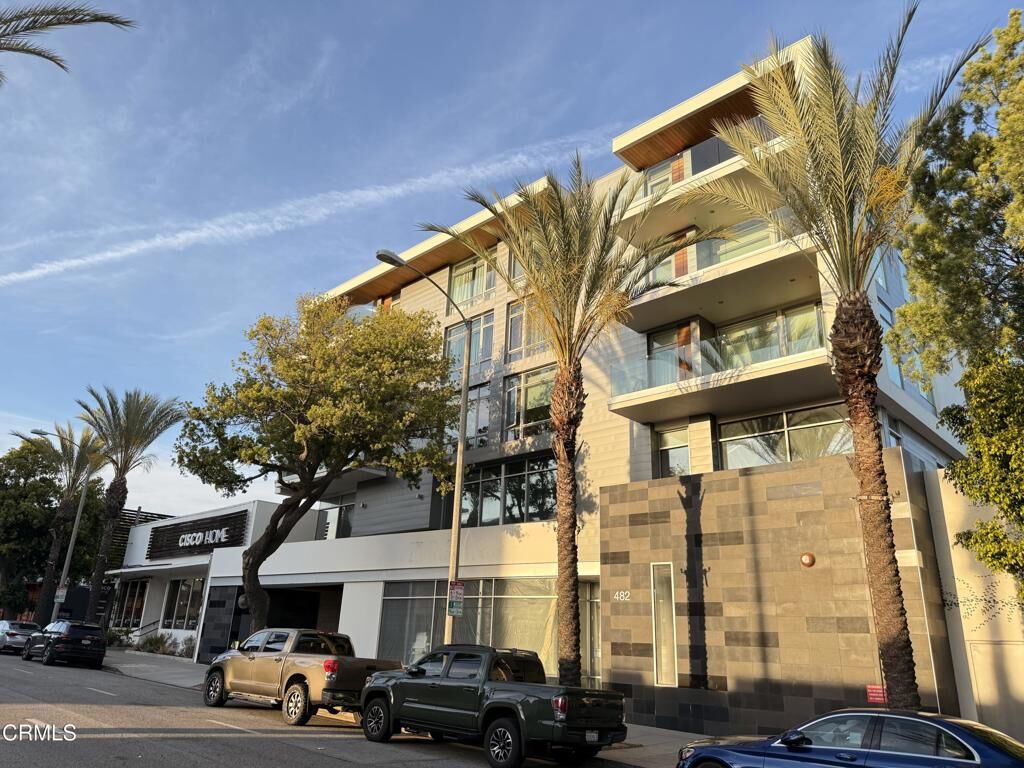 Property Photo:  482 S Arroyo 410  CA 91105 