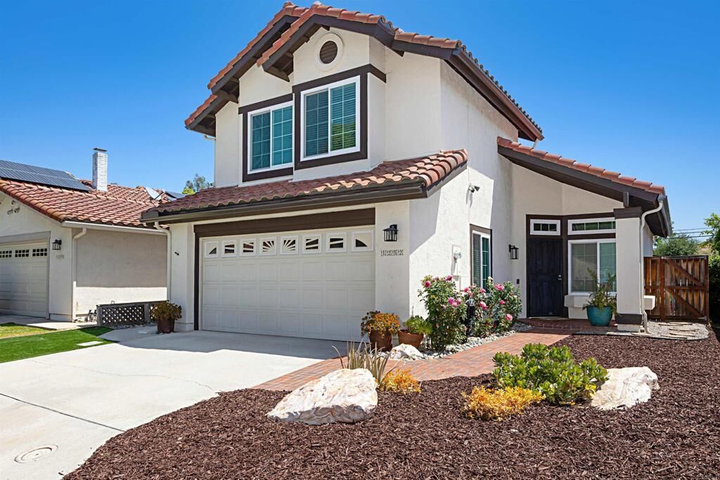 Property Photo:  1252 Dos Hermanos  CA 92027 