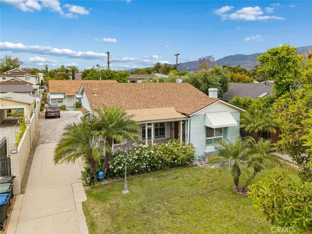 Property Photo:  423 Raymond Avenue  CA 91201 