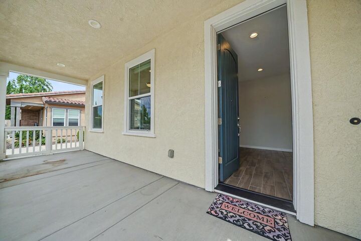 Property Photo:  2584 Lombardy Court  CA 95242 