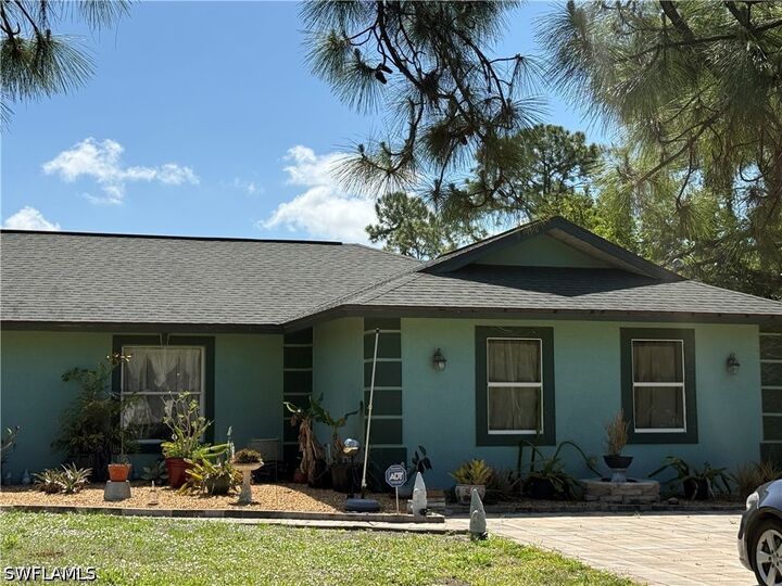 Property Photo:  790 12th Street SE  FL 34117 
