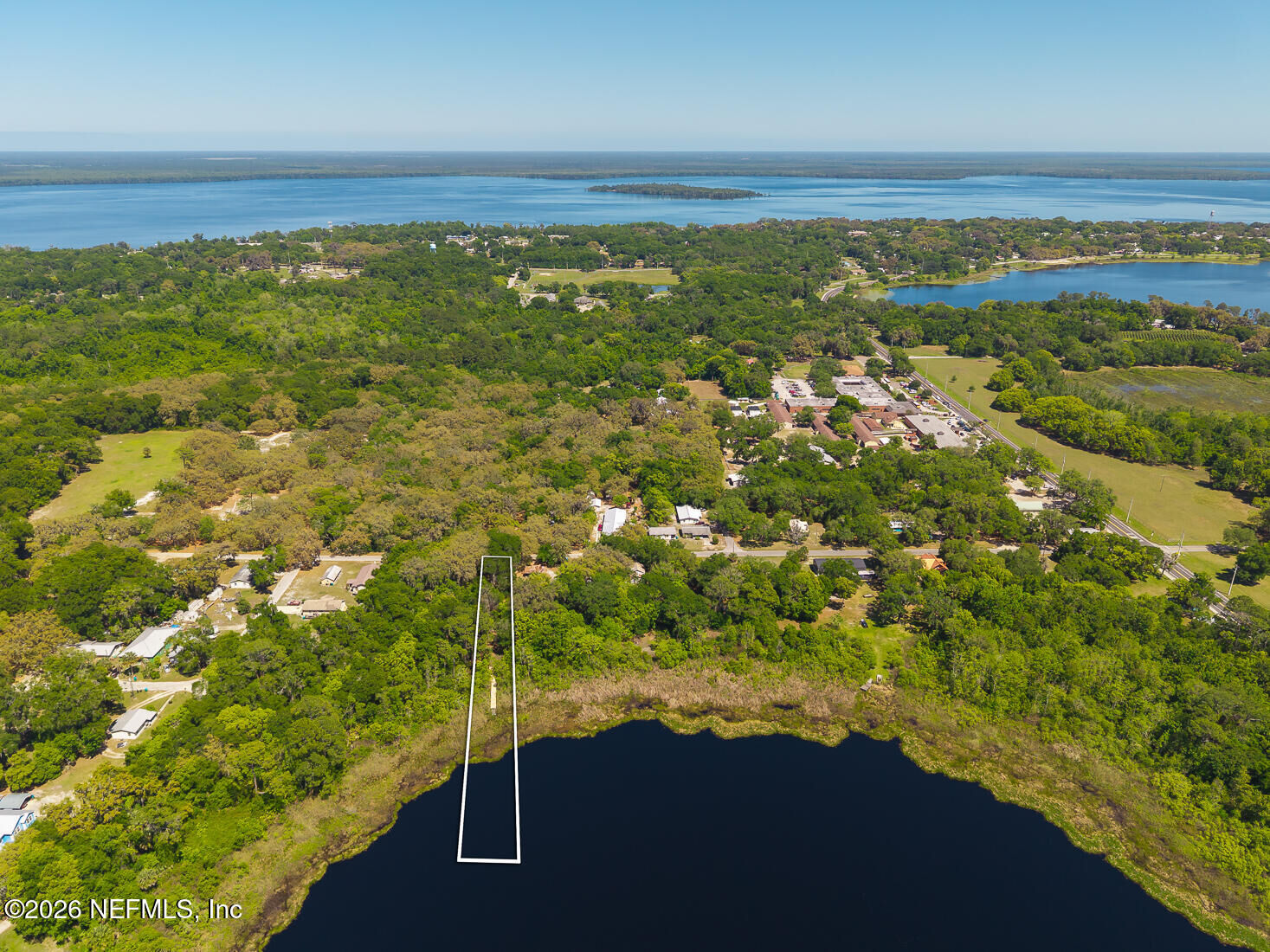 Property Photo:  817 Randolph Street  FL 32112 