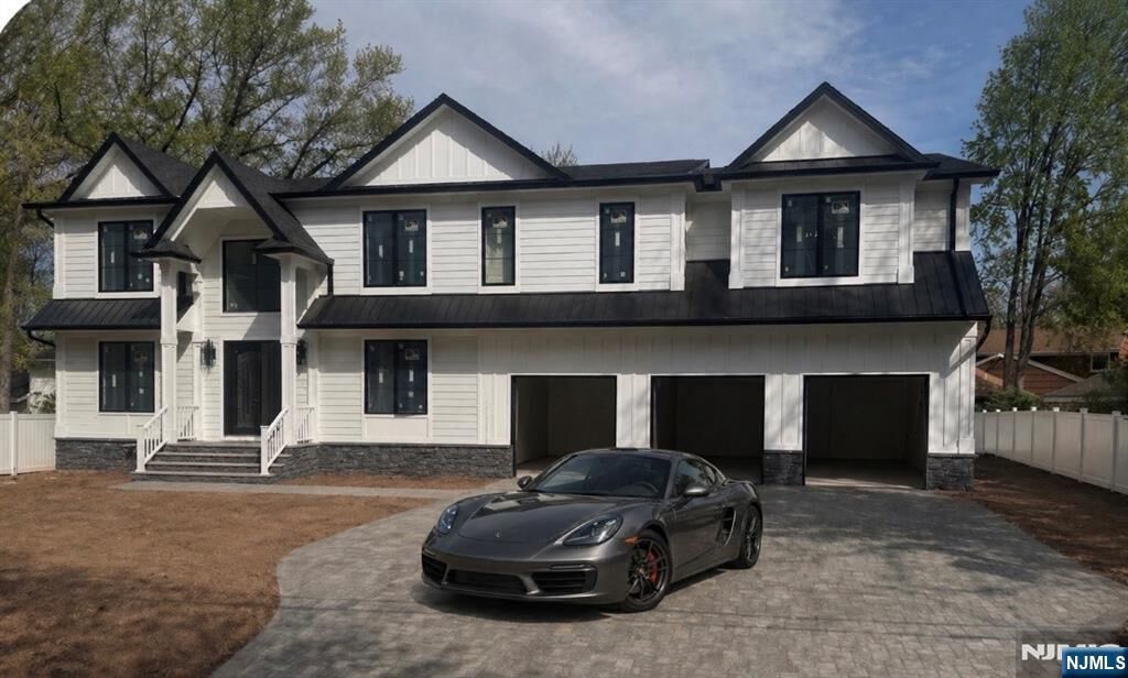 Property Photo:  532 Hobart Road  NJ 07652 