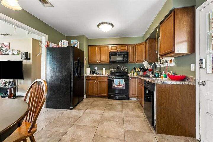 Property Photo:  1652 Hope Drive  LA 70072 