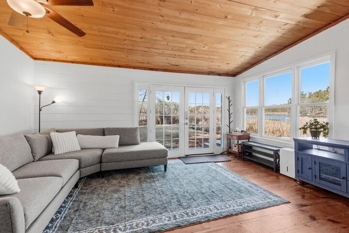 Property Photo:  120 Pond Street  NH 03858 