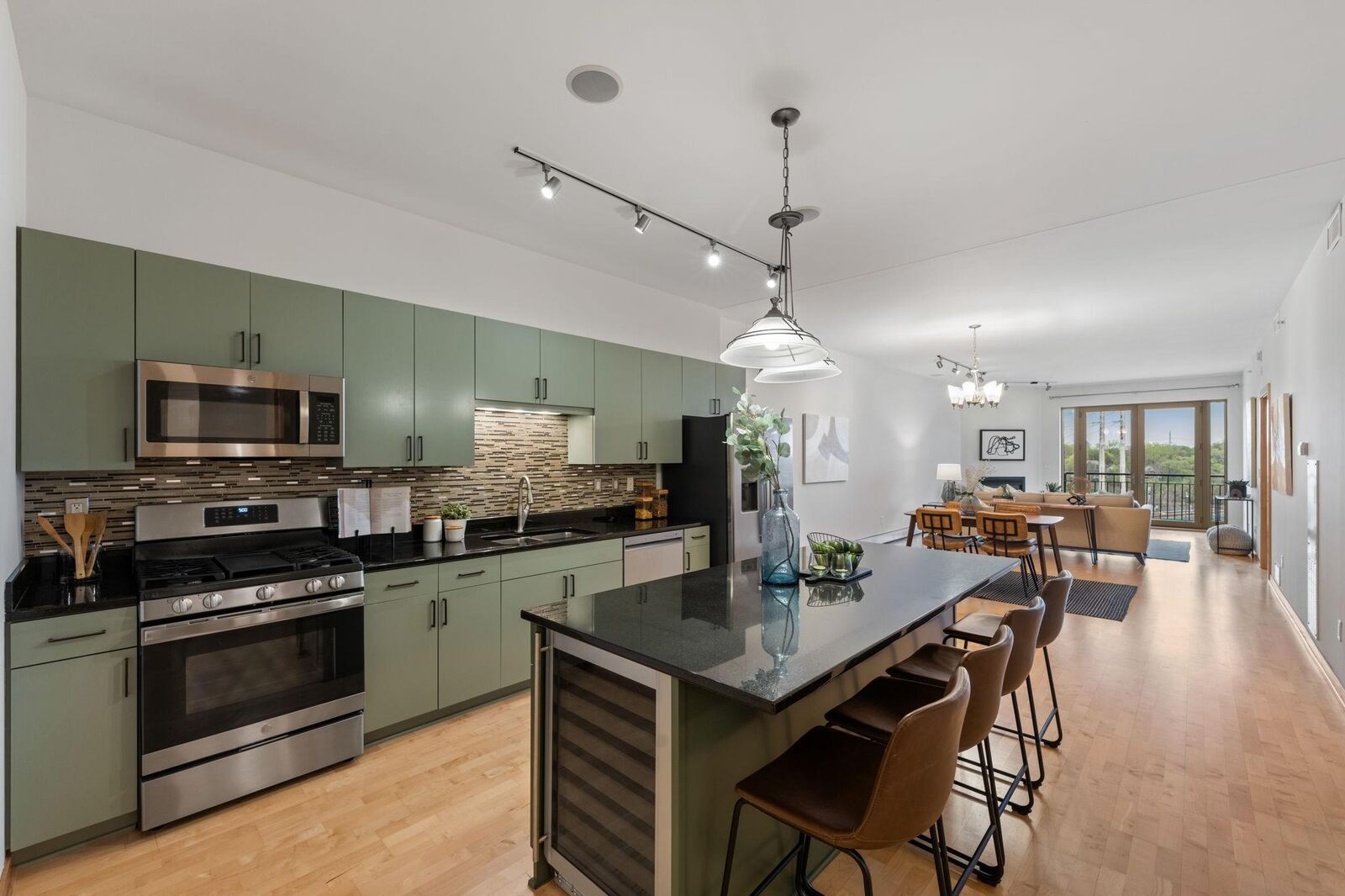 Property Photo:  212 N 1st Street 409  MN 55401 