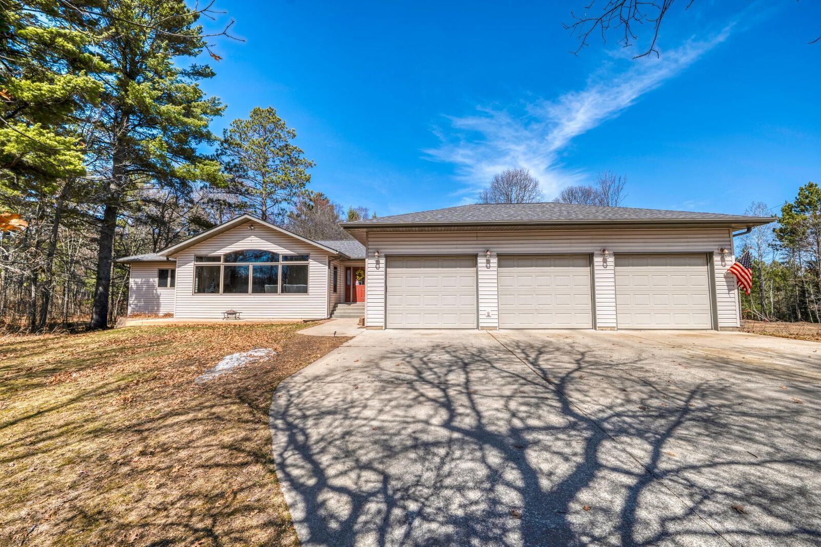 Property Photo:  607 Maple Ridge Court NW  MN 56601 