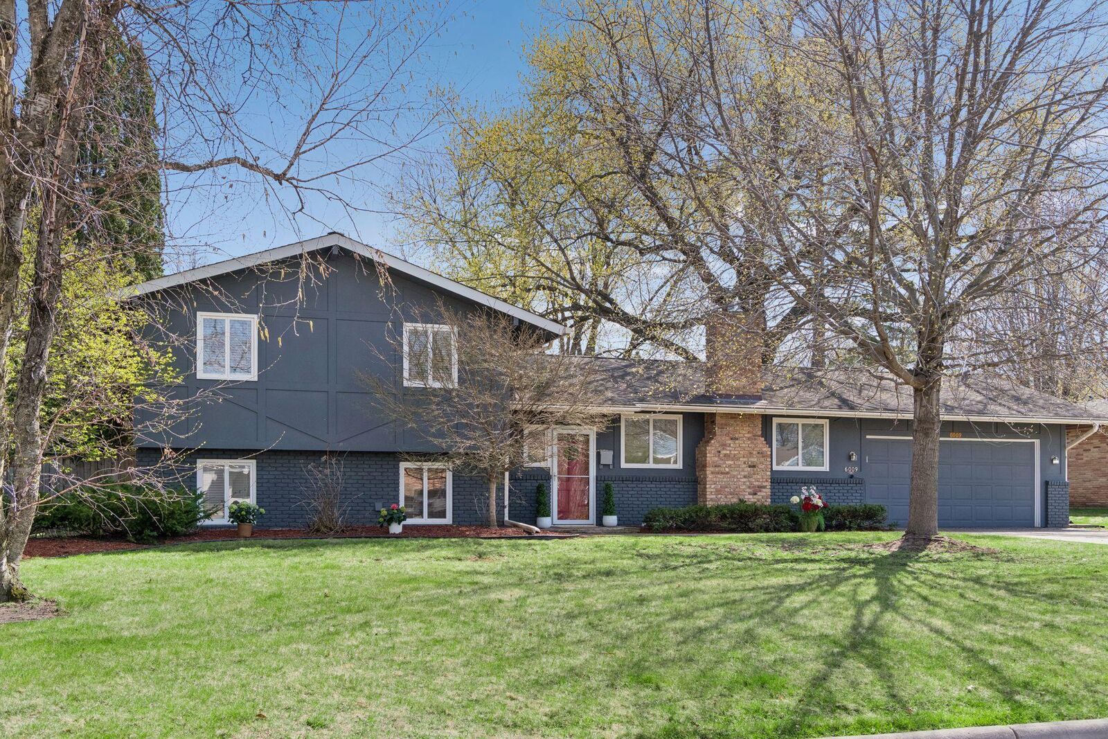 Property Photo:  6009 Chapel Drive  MN 55439 