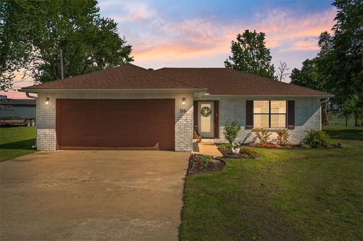 Property Photo:  210 Jenkins Road  AR 72753 