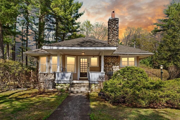 Property Photo:  41 Pine Grove Ave  MA 02067 