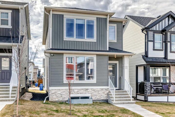 121 Ambleside Heath NW — photo 1