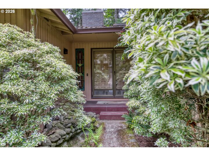 Property Photo:  9924 SE Nancy Ct  OR 97086 