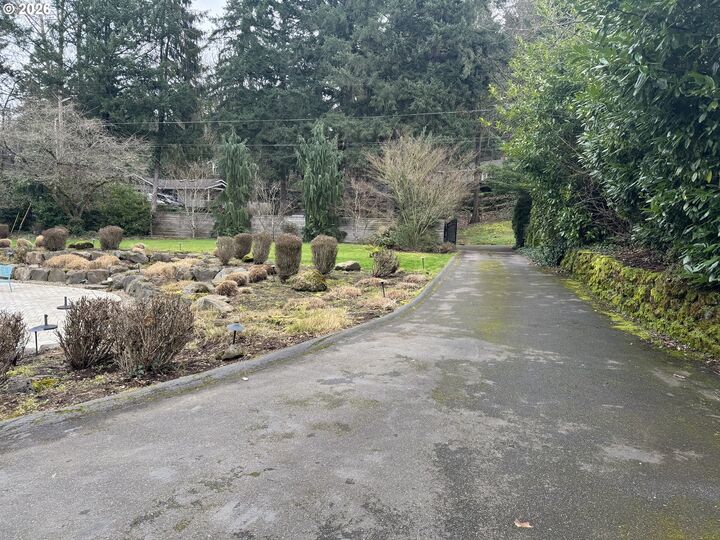 Property Photo:  2823 Glen Haven Rd  OR 97034 