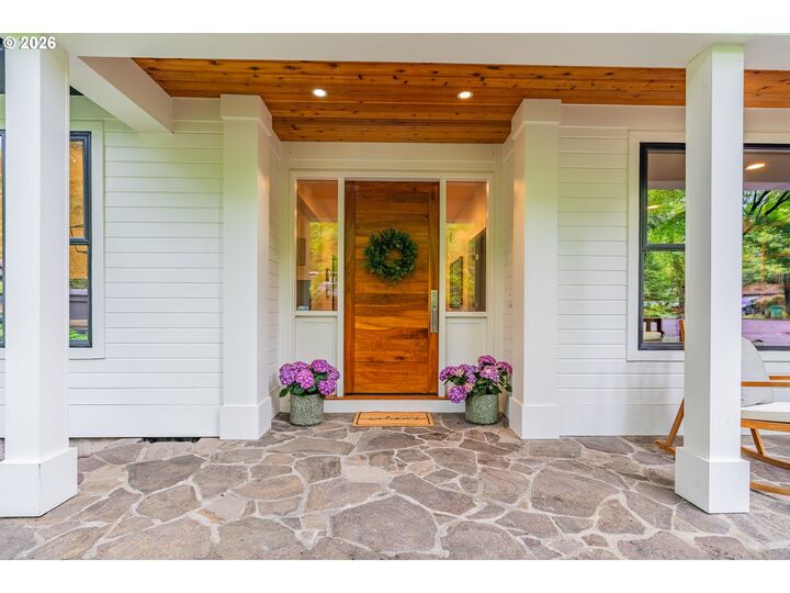 Property Photo:  3540 Red Cedar Way  OR 97035 