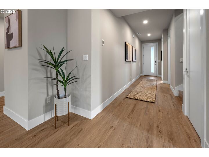 Property Photo:  17161 SW Kalapuya Ln  OR 97140 