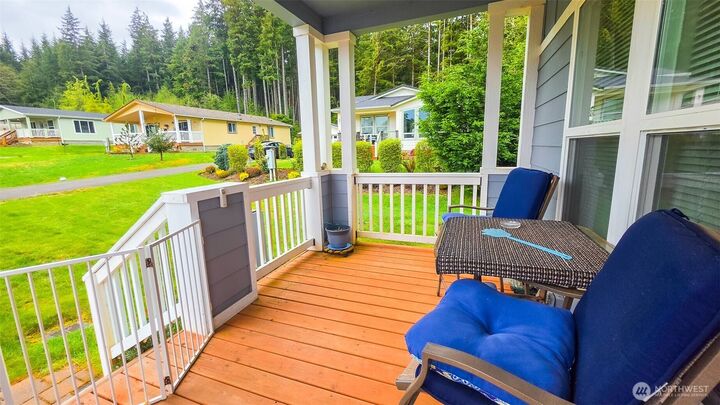 Property Photo:  1019  Stanford Drive 51  WA 98537 