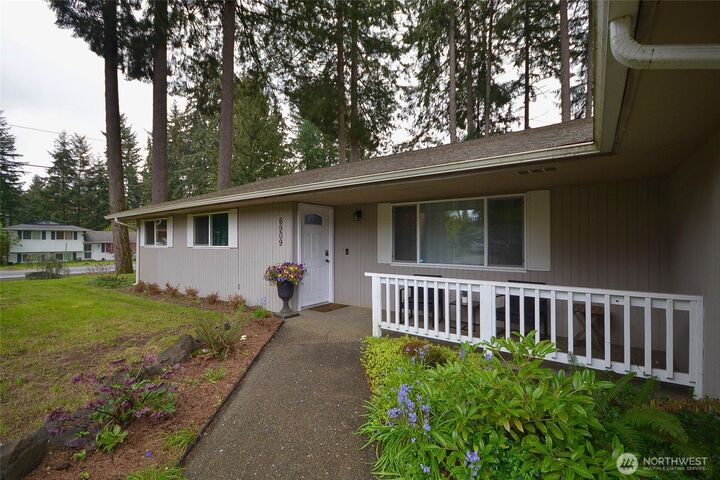Property Photo:  6909  33rd Avenue SW  WA 98503 