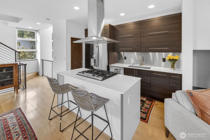 Property Photo: 3014 21st Avenue W A WA 98199