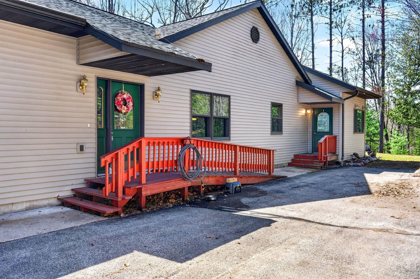 Property Photo:  16503 Thelen Road  WI 54149 