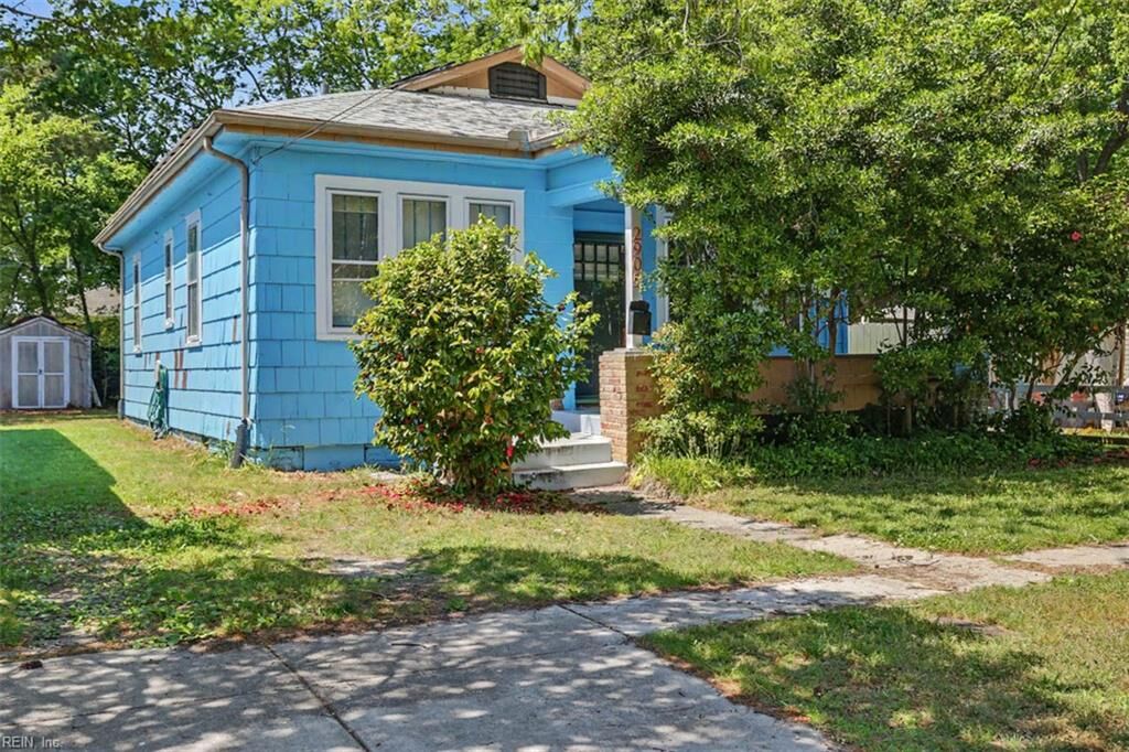 Property Photo:  2905 Lens Ave  VA 23509 