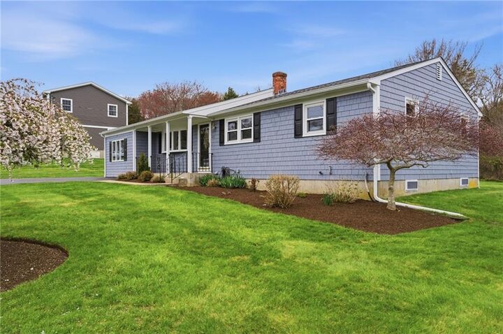 Property Photo:  49 Roosevelt Drive  RI 02809 