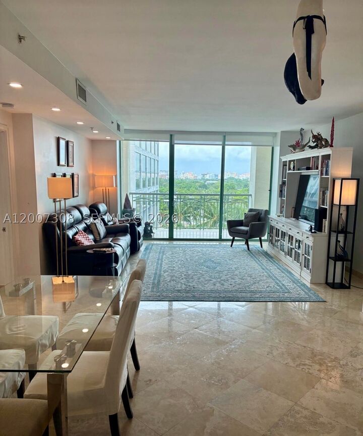 Property Photo:  3400 SW 27th Ave 805  FL 33133 