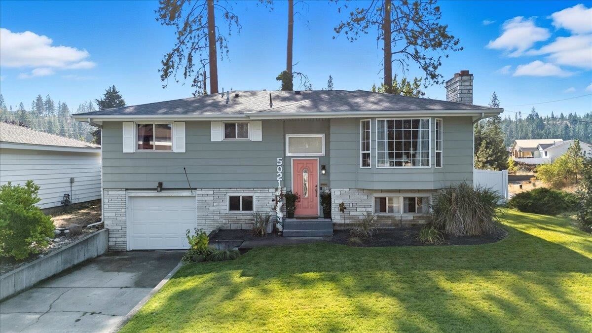 Property Photo:  5021 W Rosewood Ave  WA 99208 