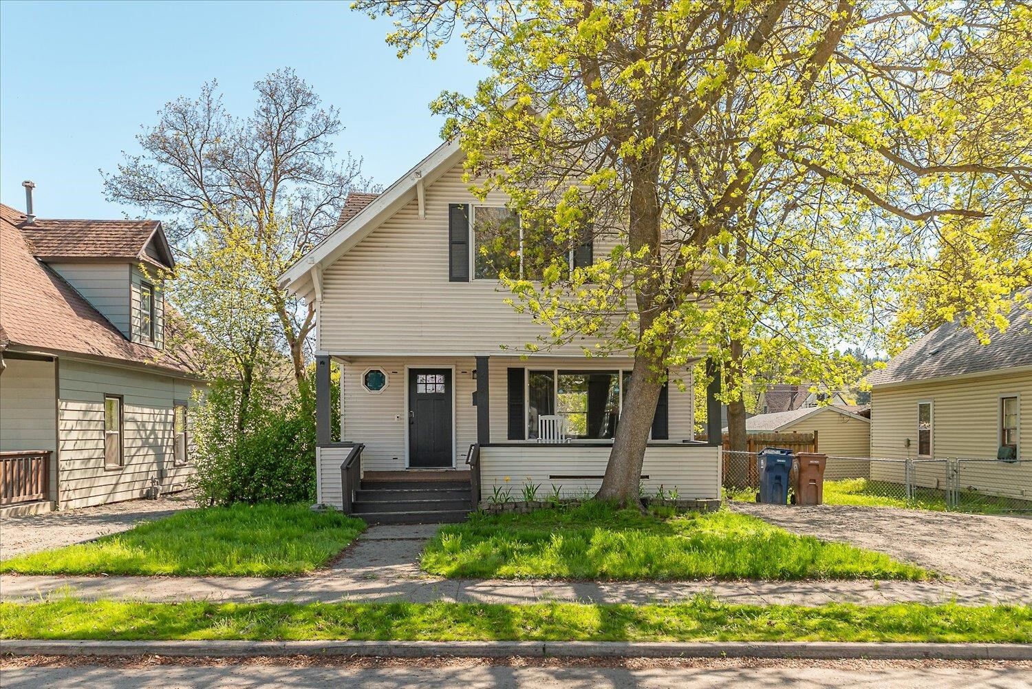 Property Photo:  2724 E 4th Ave Ave  WA 99202 