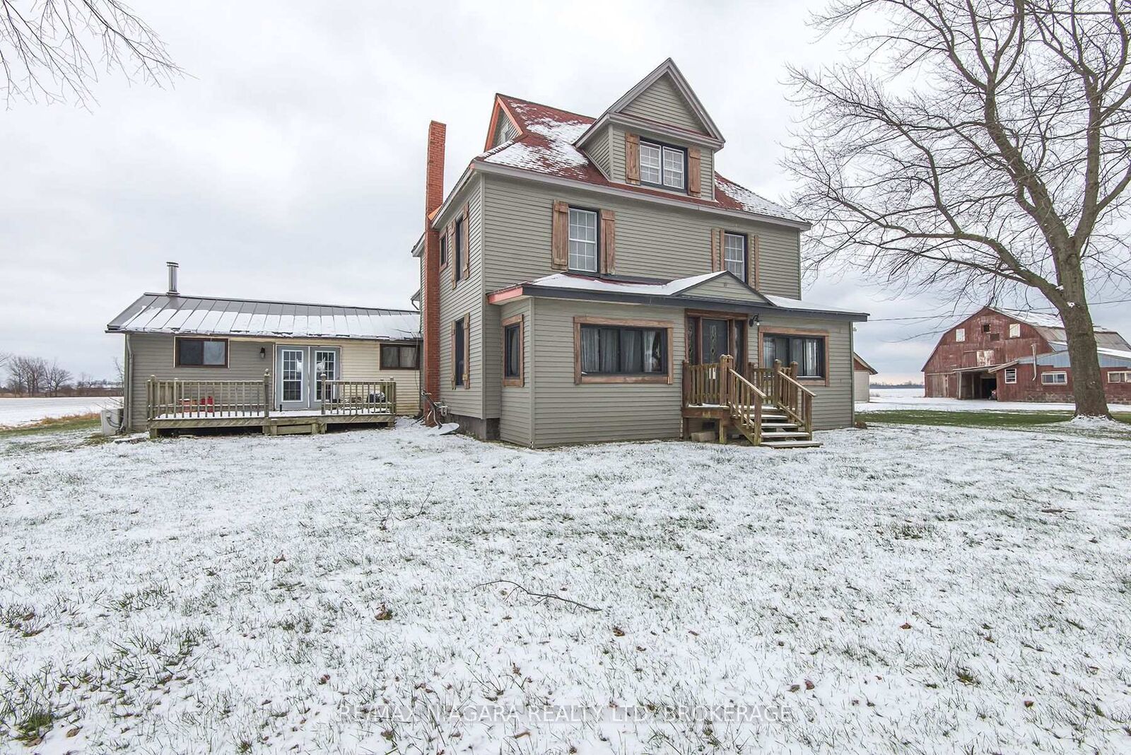 Property Photo: 1937 Brookfield Road ON L3K 5V3