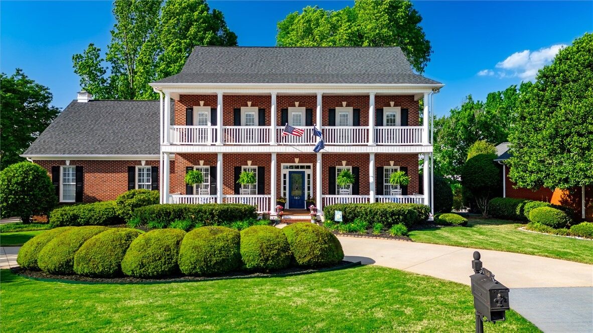 Property Photo: 140 Parkside Drive SC 29621