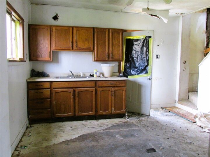 Property Photo:  376-378 Penn Avenue  PA 15631 