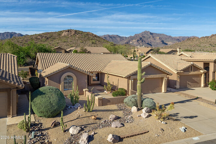 Property Photo:  8442 E Golden Cholla Drive  AZ 85118 