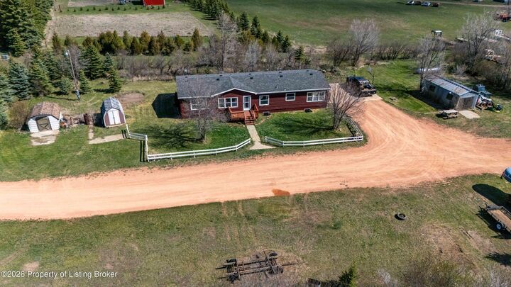 Property Photo:  14649 85th Street SW  ND 58623 
