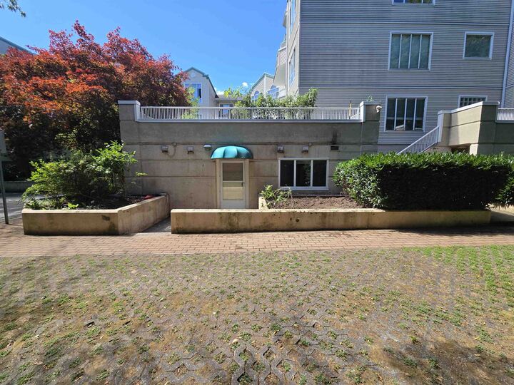 8655 Jones Road 100 — photo 1