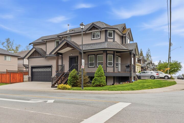 24230 104 Avenue — photo 1