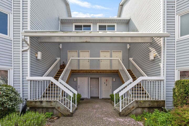 Property Photo: 20810 56 Avenue 4 BC V3A 8K7