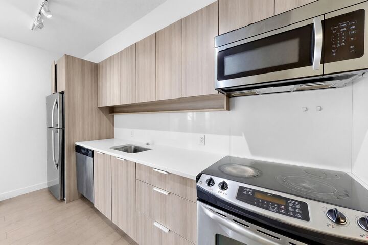 Property Photo:  13308 Central Avenue 2709  BC V3T 0M4 