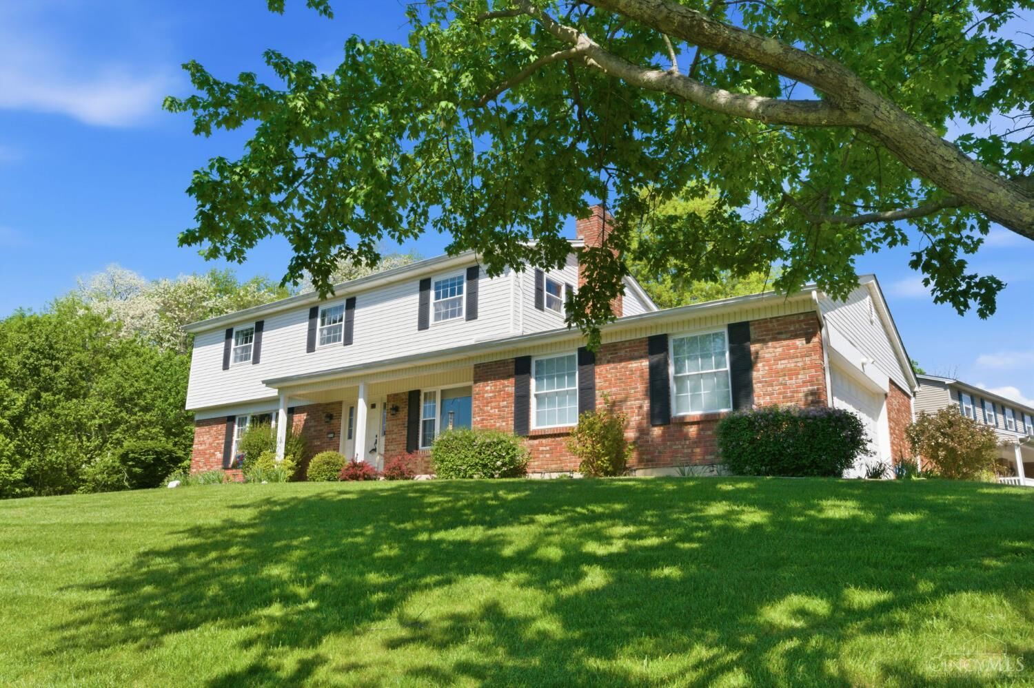 Property Photo:  8046 Blairhouse Drive  OH 45244 