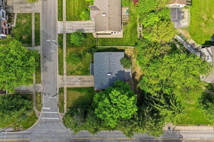 Property Photo:  1502 Robinway Drive  OH 45230 