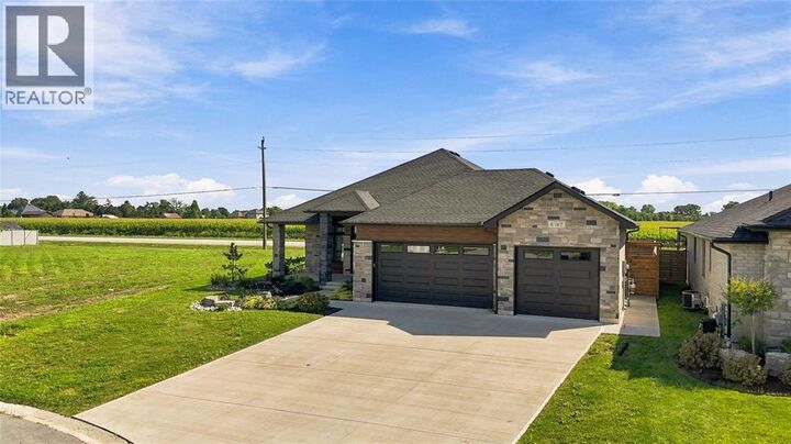 Photo de la propriété:  6747 Griffin Drive  ON N0N 1E0 