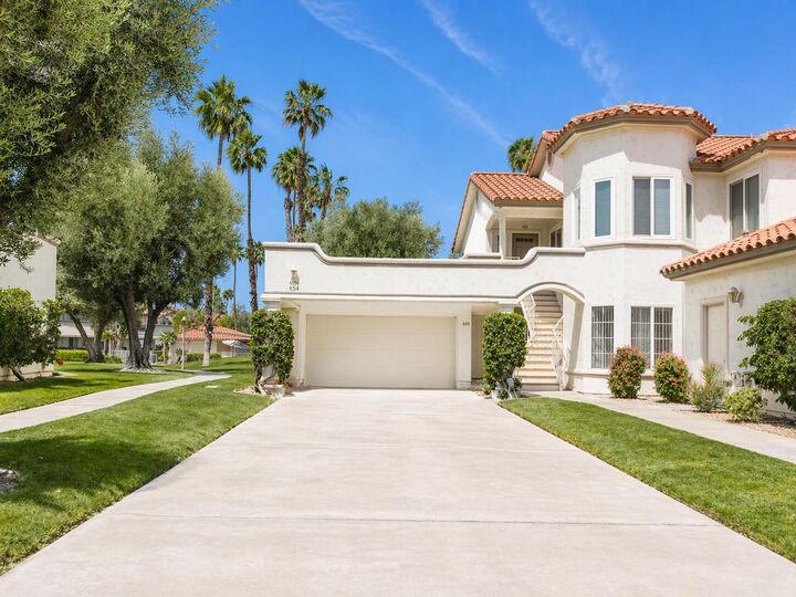 Property Photo:  654 Vista Lago Circle N  CA 92211 