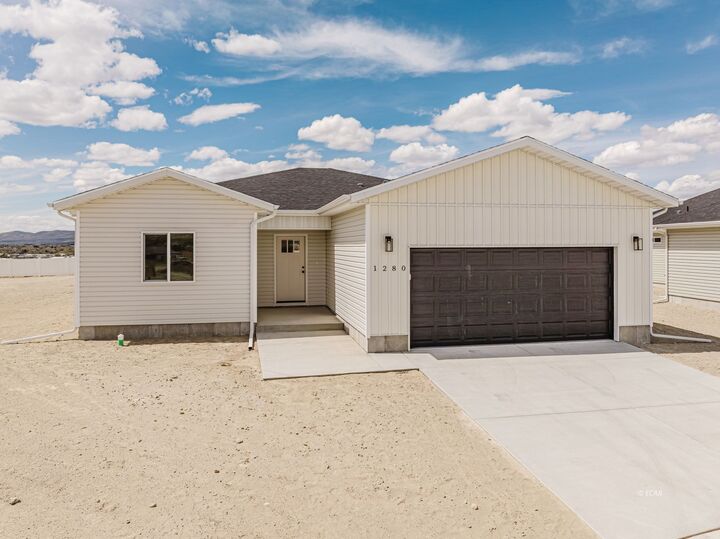 Property Photo:  1283 Primrose Lane  NV 89801 