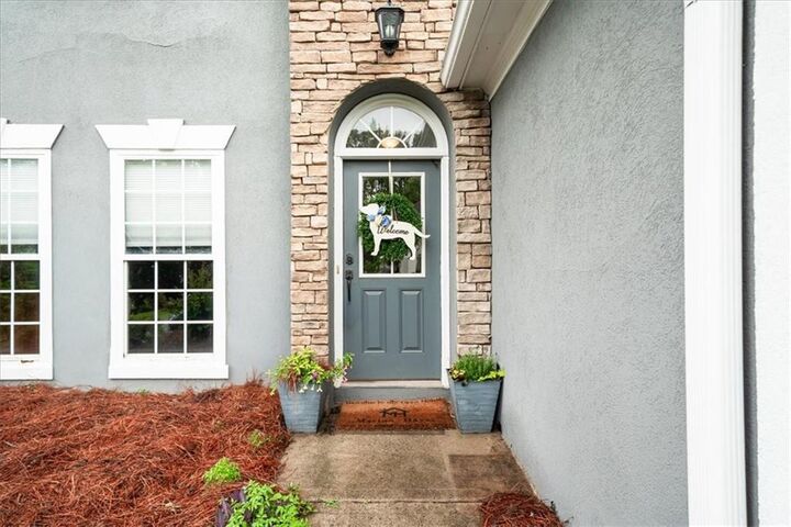 Property Photo:  1630 Redbud Way  GA 30041 
